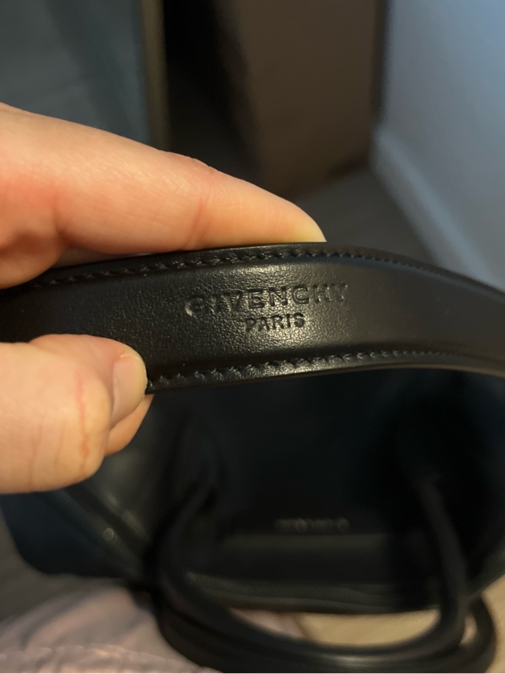 Givenchy Antigona Soft Medium - Picture 6 of 12